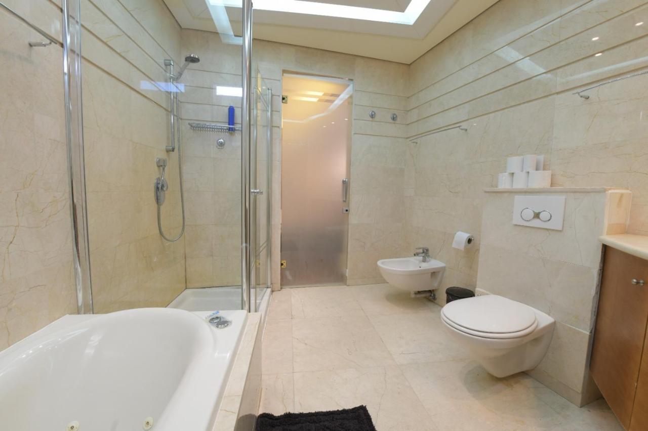 Luxury Top 300M Penthouse With Privat Pool On The Roof Near The Sea Full Sea View Apartment