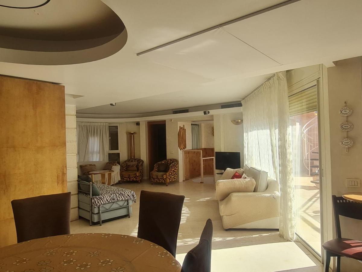 Luxury Top 300M Penthouse With Privat Pool On The Roof Near The Sea Full Sea View